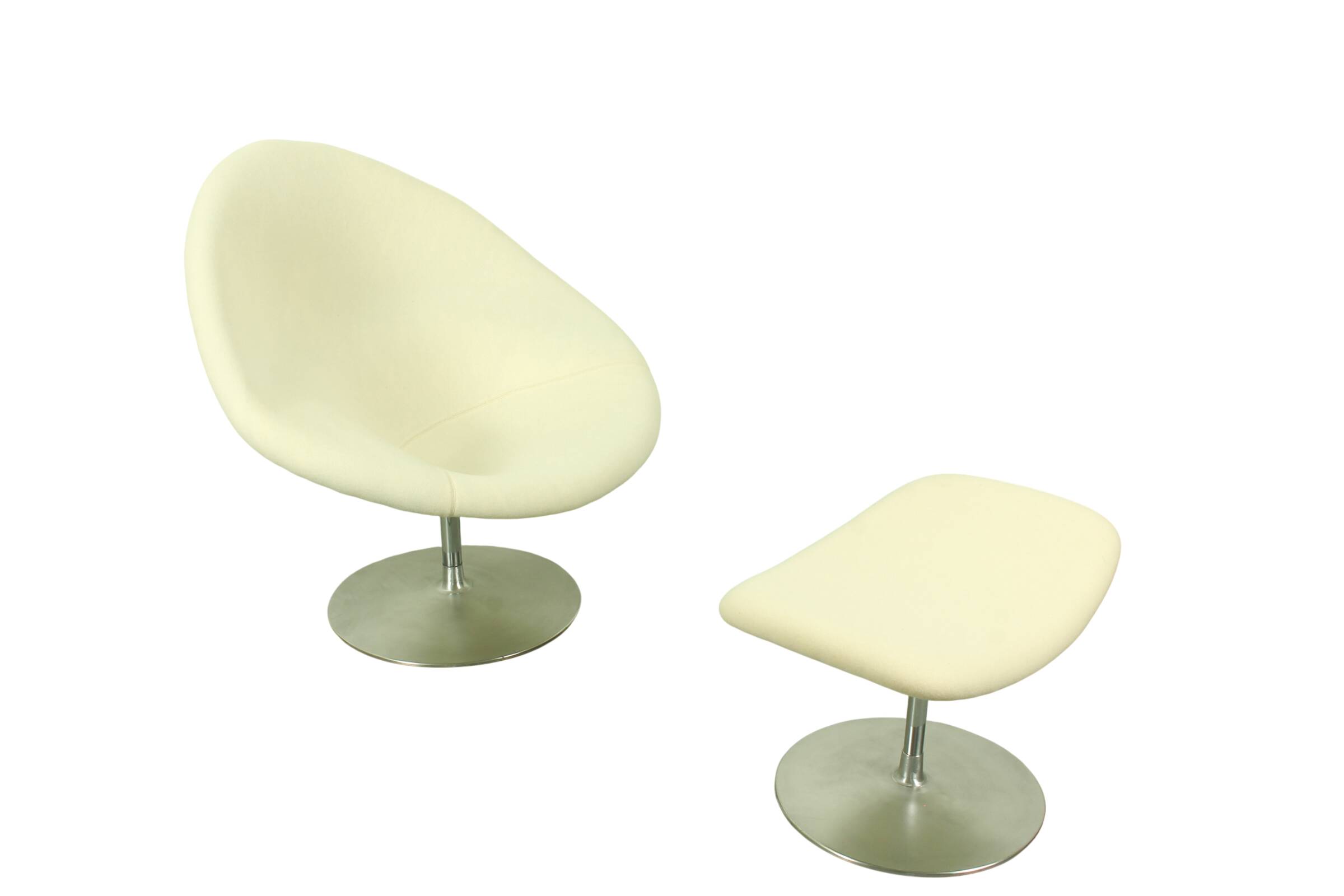 Iconic Pierre Paulin "Globe" Chair & Ottoman for Artifort