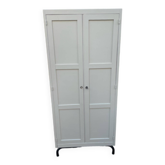 Boarding school wardrobe