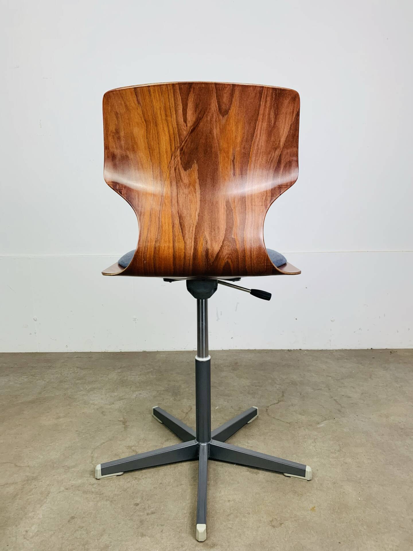 Pagholz Pagwood office chair, swivel