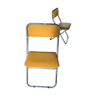 Velvet folding chair