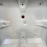 Paire de chauffeuses "patate" pour Airborne, années 70