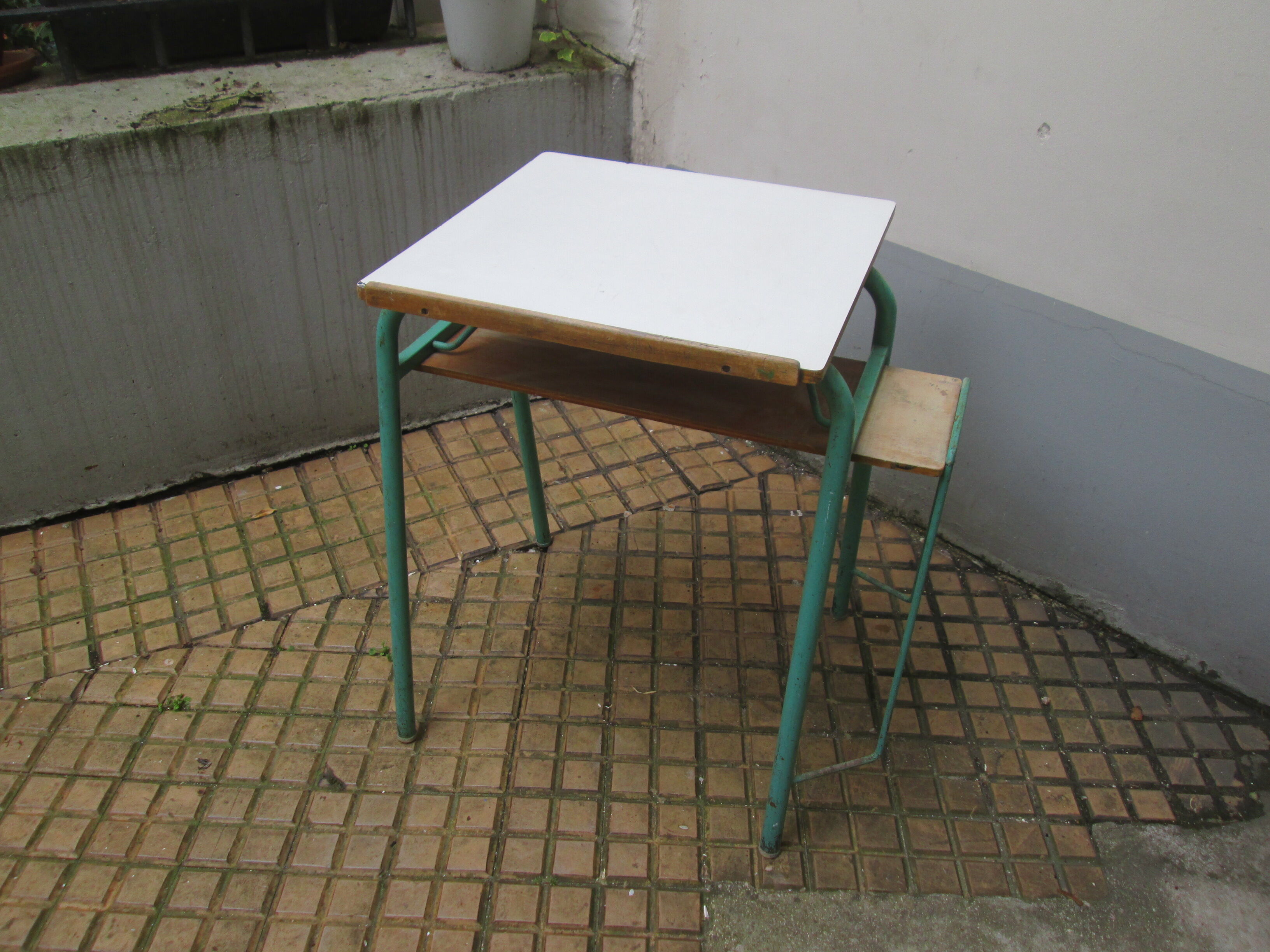 Office drafting table
