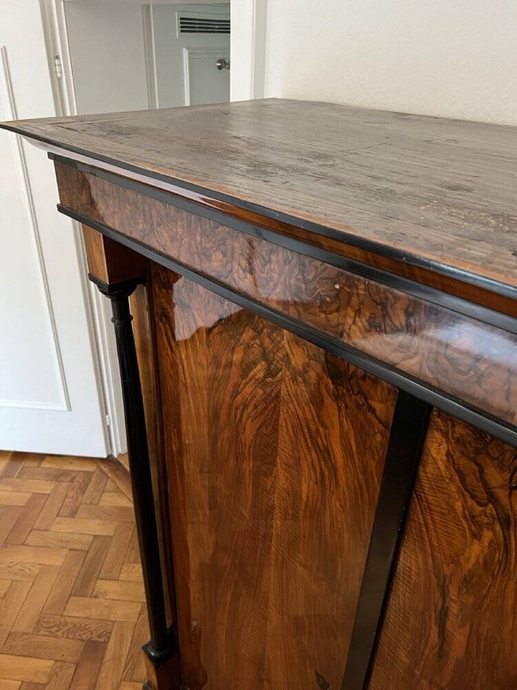 Biedermeier Armoire, Walnut Veneer and Full Columns, Austria, circa 1820