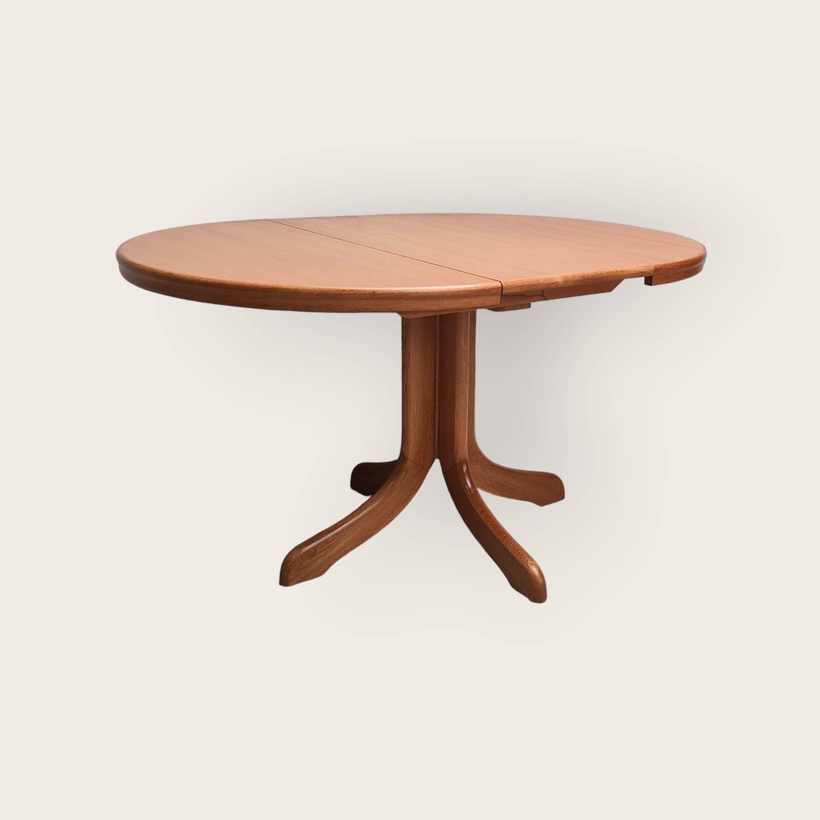 Table à manger vintage