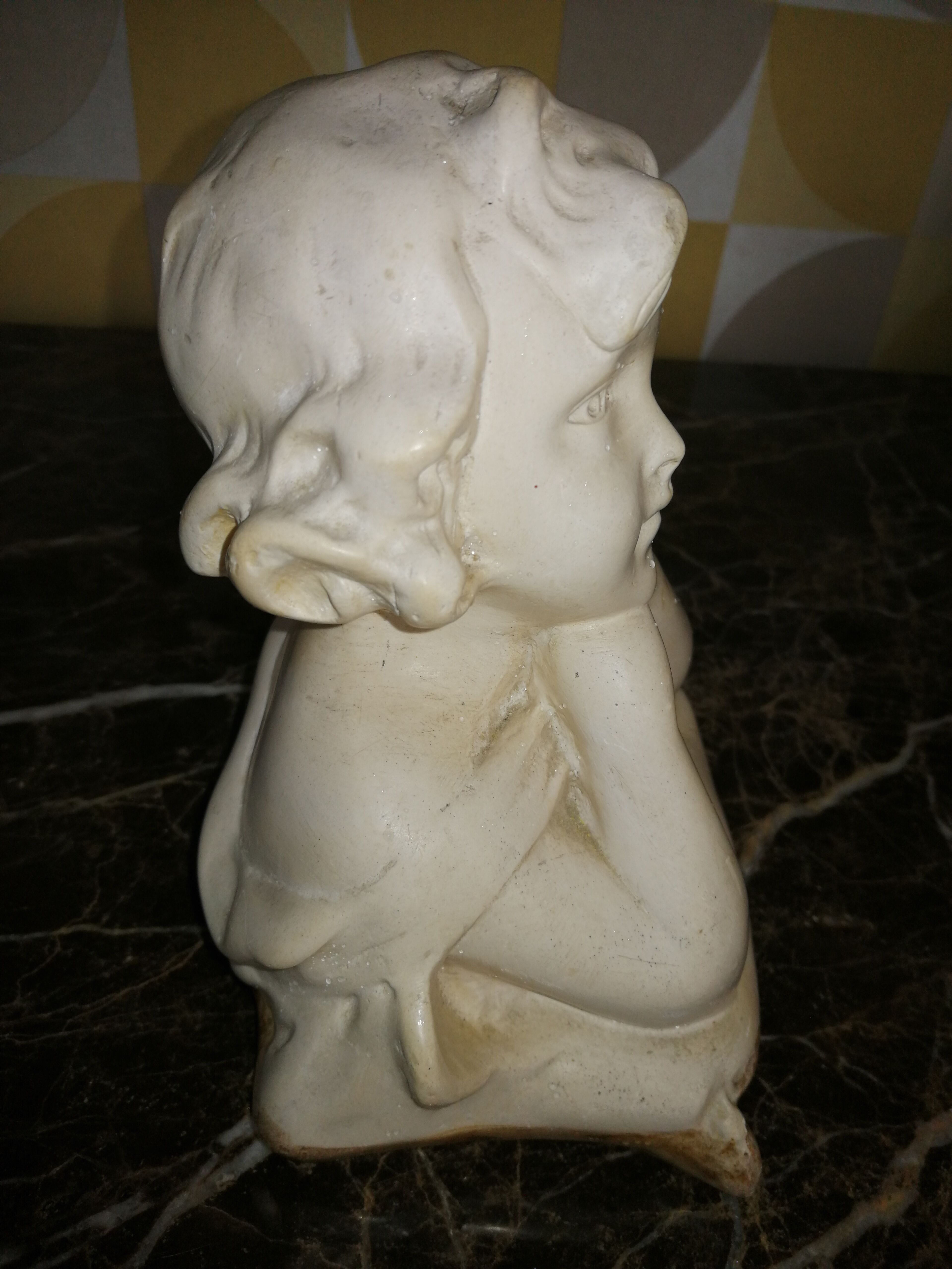 Sculpture Bust girl in plaster