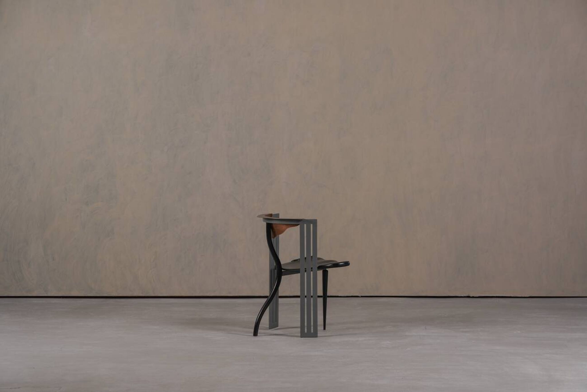 Chaise Ota Otanek postmoderne par Borek Sipek pour Vitra