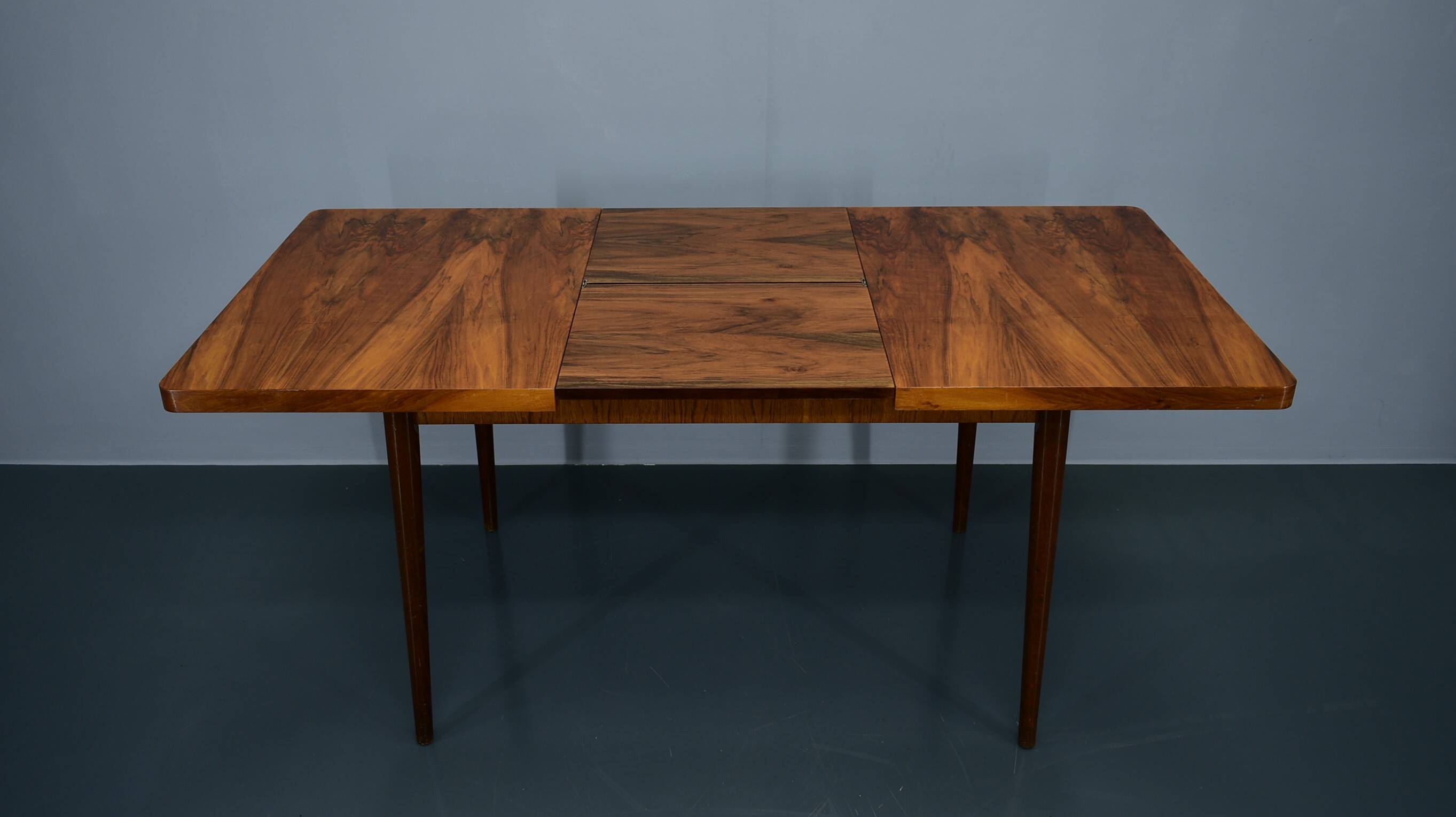 1960s Antonin Šuman Extendable Dining Table in Walnut, Czechoslovakia