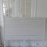 Headboard of 160 made with aged wood in pearl grey patina.