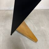 Viki pedestal table, Bruni Brunati and Carlo Zerbar, Naos 1988