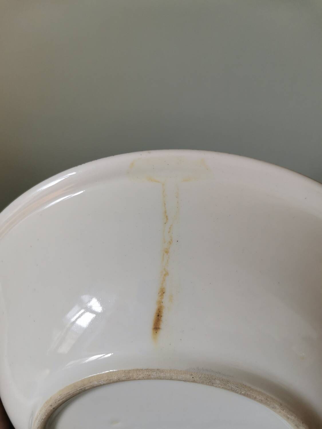 Set of 2 vintage soup plates in speckled black and white ceramic made in Italy