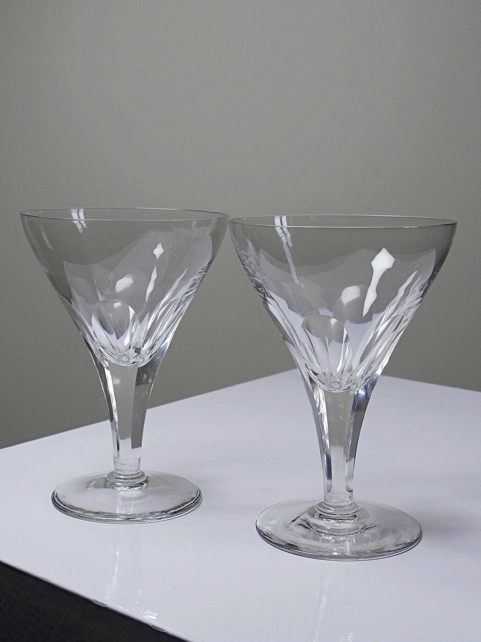Service of 6 antique cut crystal glasses attributed to Moser, Bohemia circa.