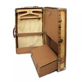 Valise en vélin du début du XXe siècle avec étiquettes originales