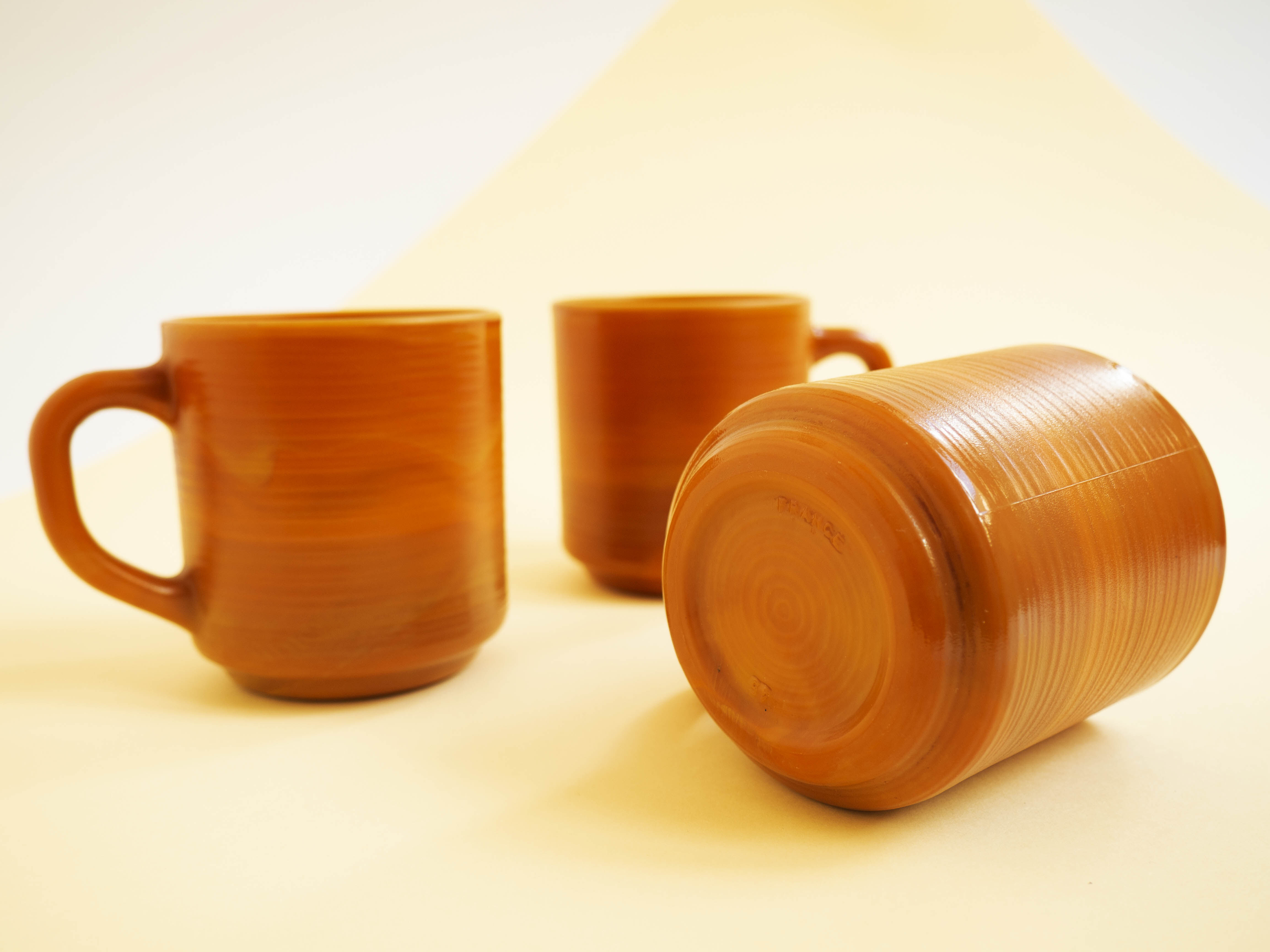 Set of 3 arcopal brown mugs
