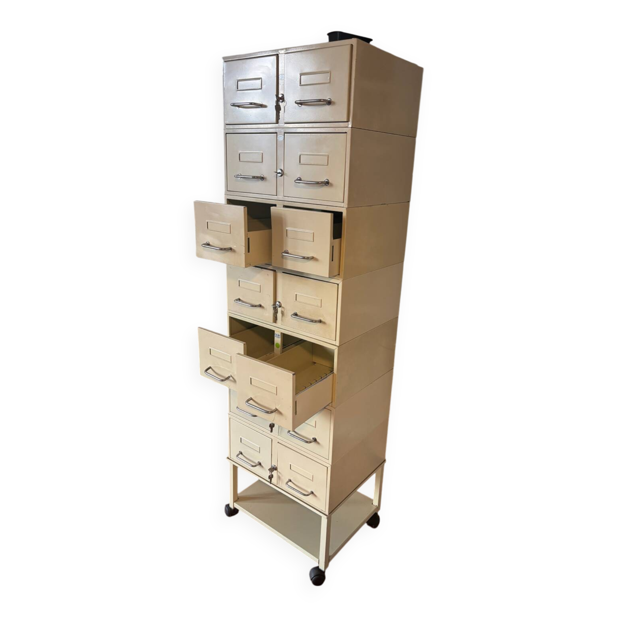Modular industrial furniture