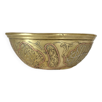 Iranian bowl, Ghalam Zani carving