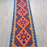 Handmade Persian Gashqaï corridor rug