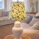 Lampe vintage en céramique blanche avec abat-jour citron, sur mesure