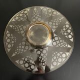 Art Deco cut in engraved glass