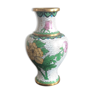 Chinese vase - partitioned enamels