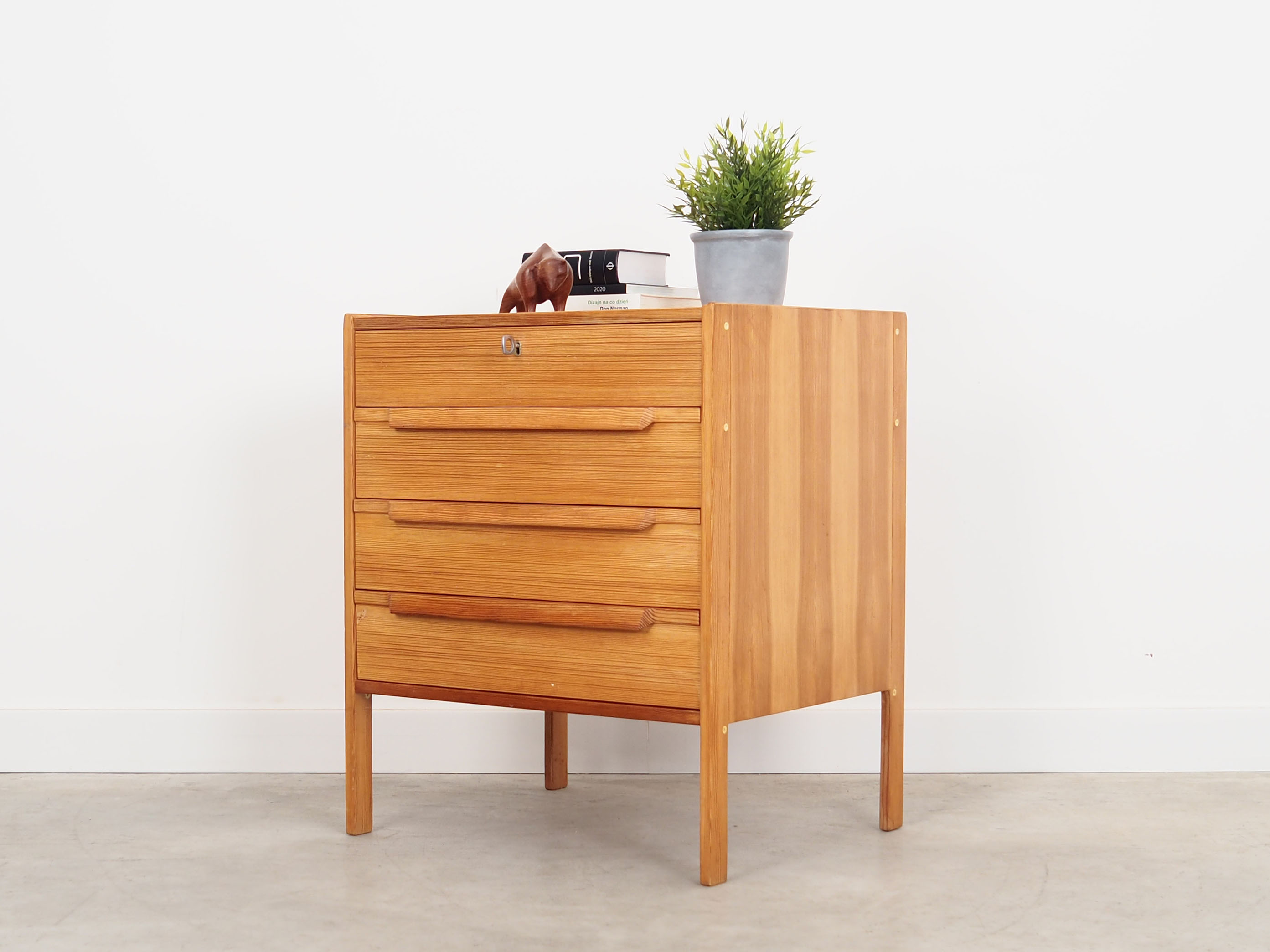 Pine chest of drawers, Swedish design, 70s, made in Sweden