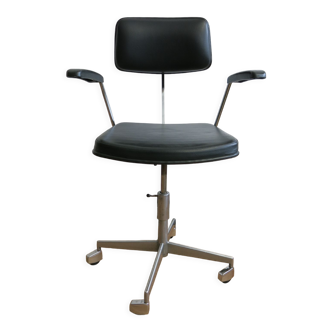 Labofa desk chair