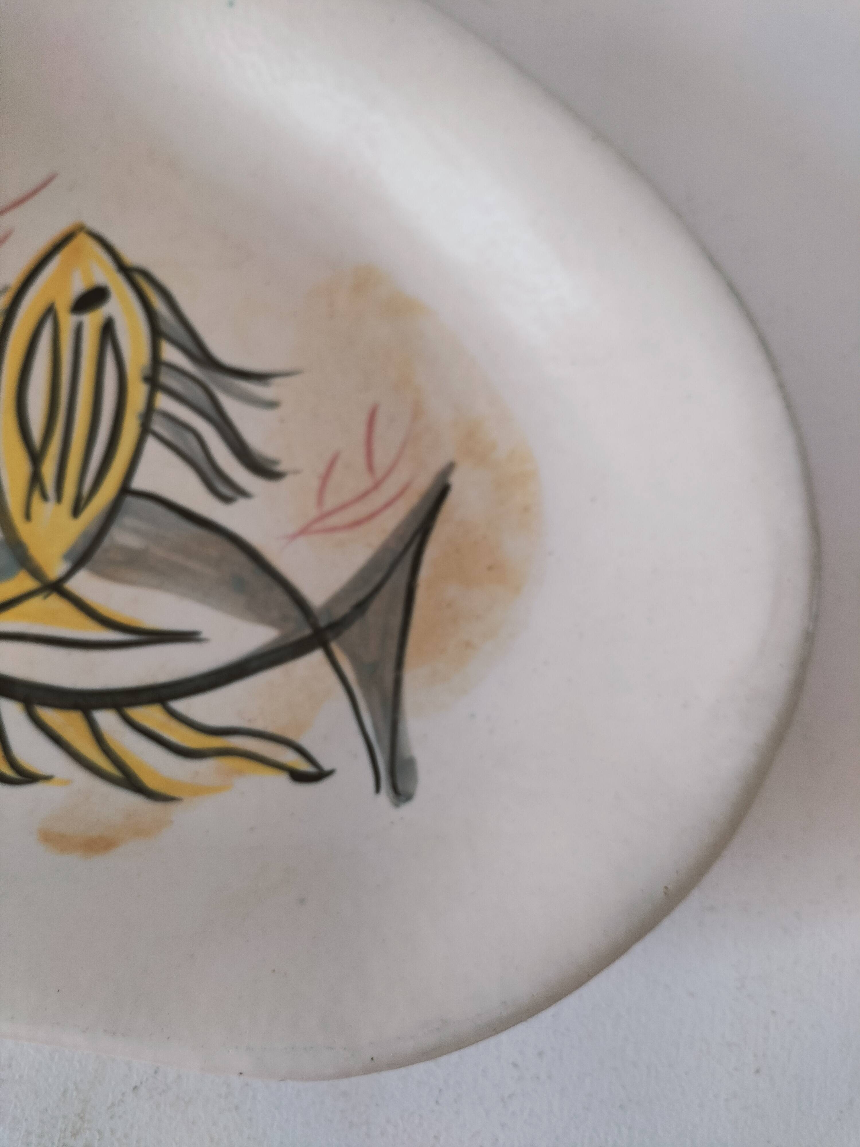 Modernist plate with stylized fish – 1950s ceramic