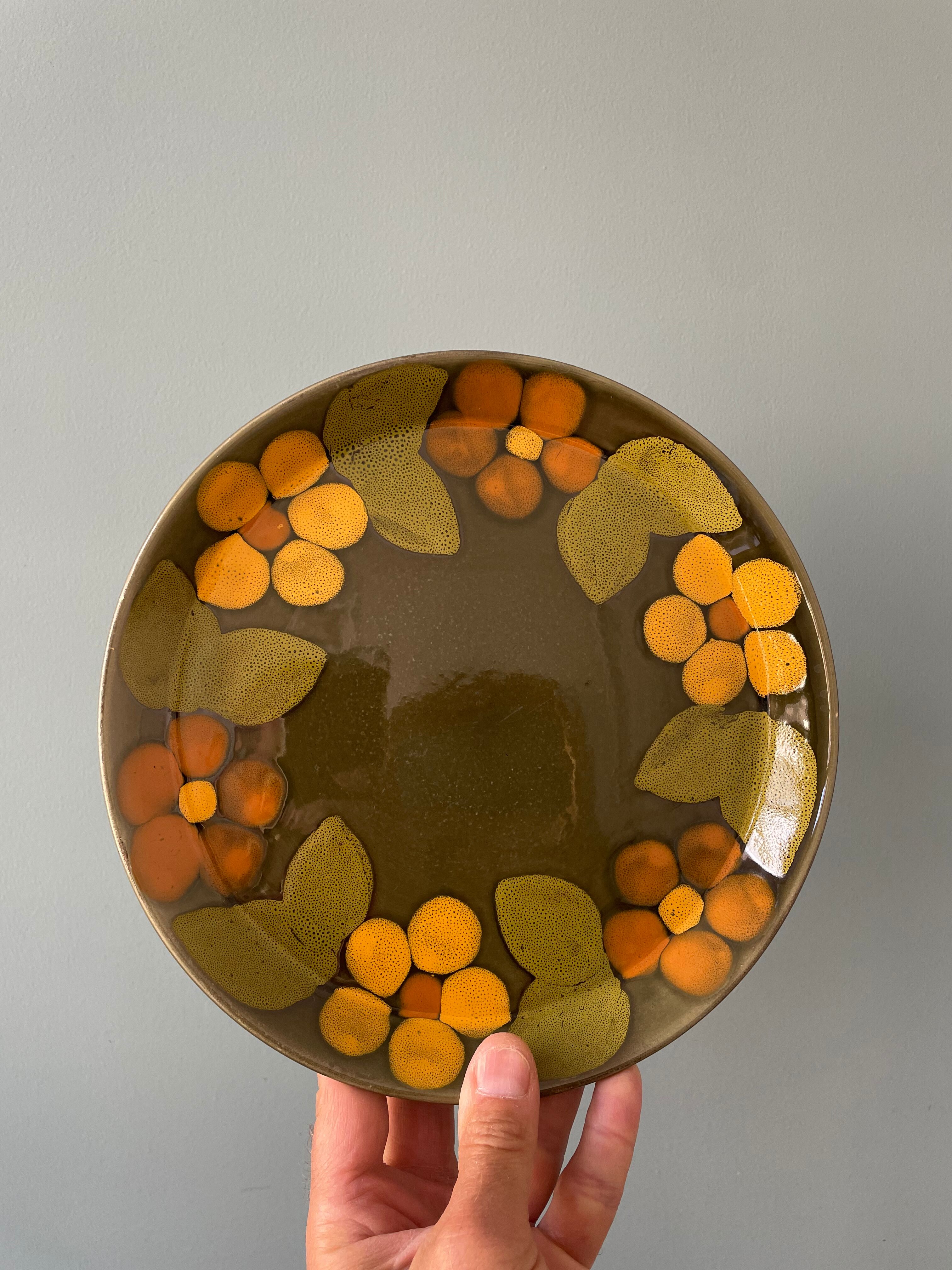 Set of 14 vintage flat plates MBFA Pornic, model "Candice"