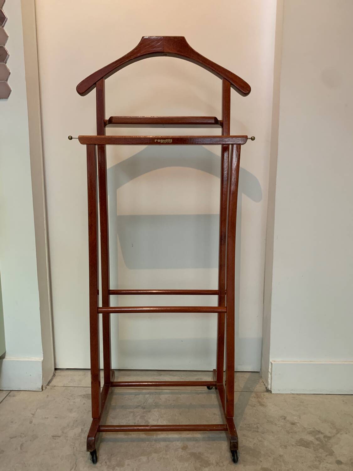 Fratelli Reguitti valet