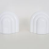 Pair of Art Deco style wall lights in white lacquered metal. 1980s