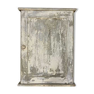 Armoire a pharmacie
