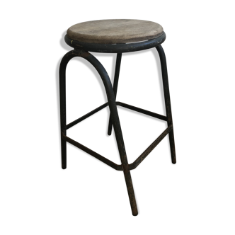 Tabouret haut de style industriel