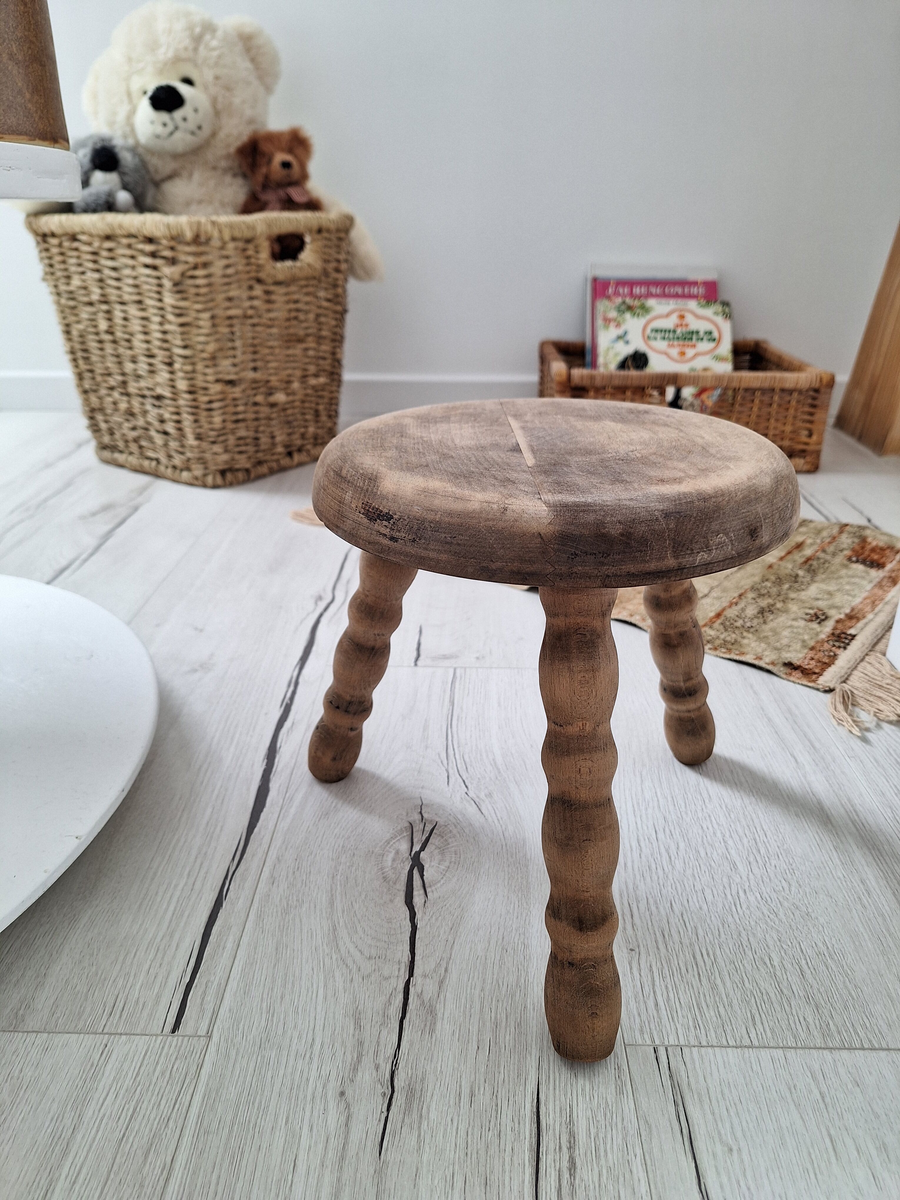 Vintage tripod stool