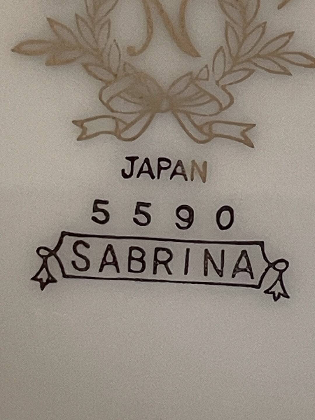 6 assiettes en porcelaine Noritake