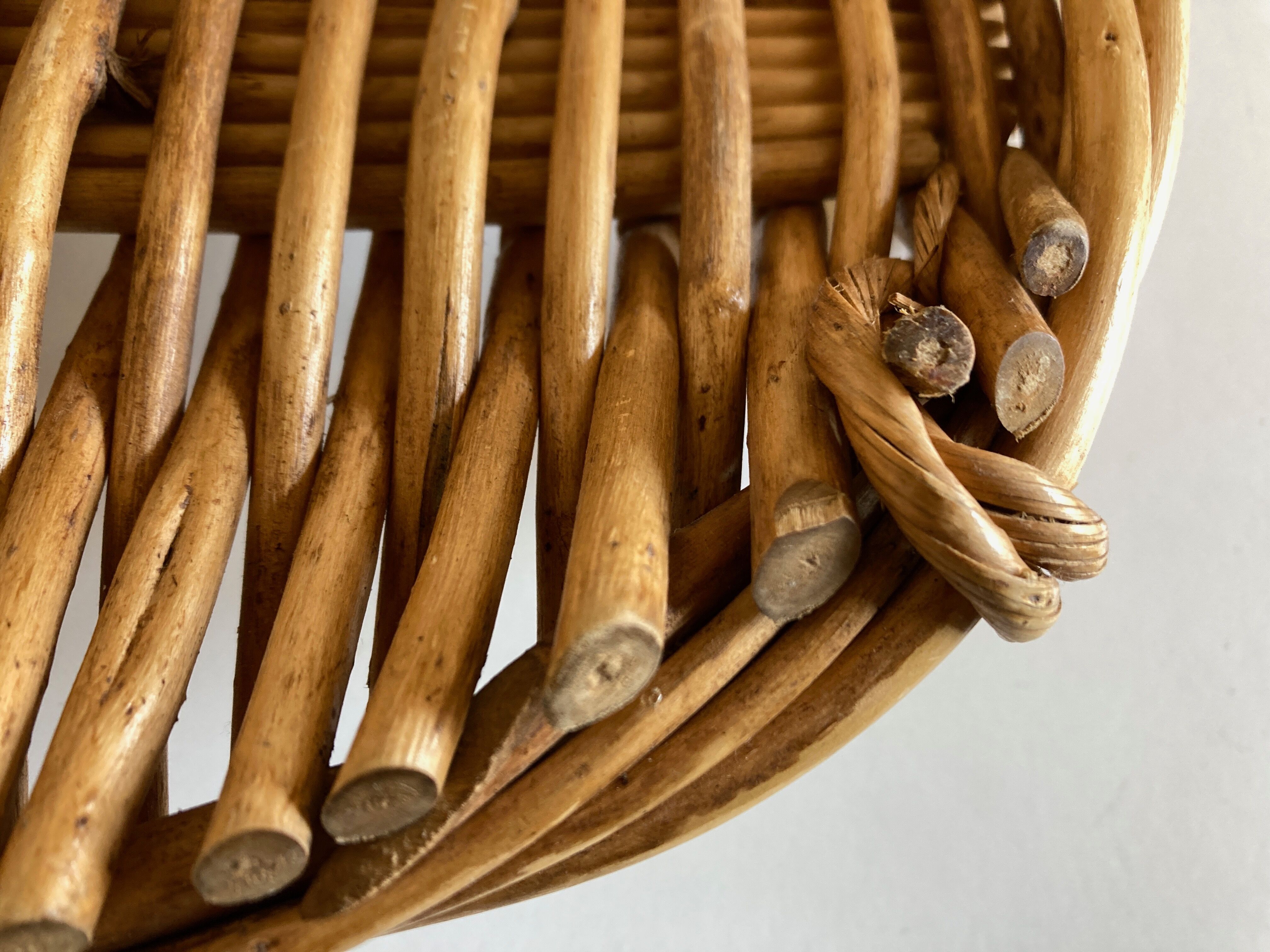 Wicker top 1960
