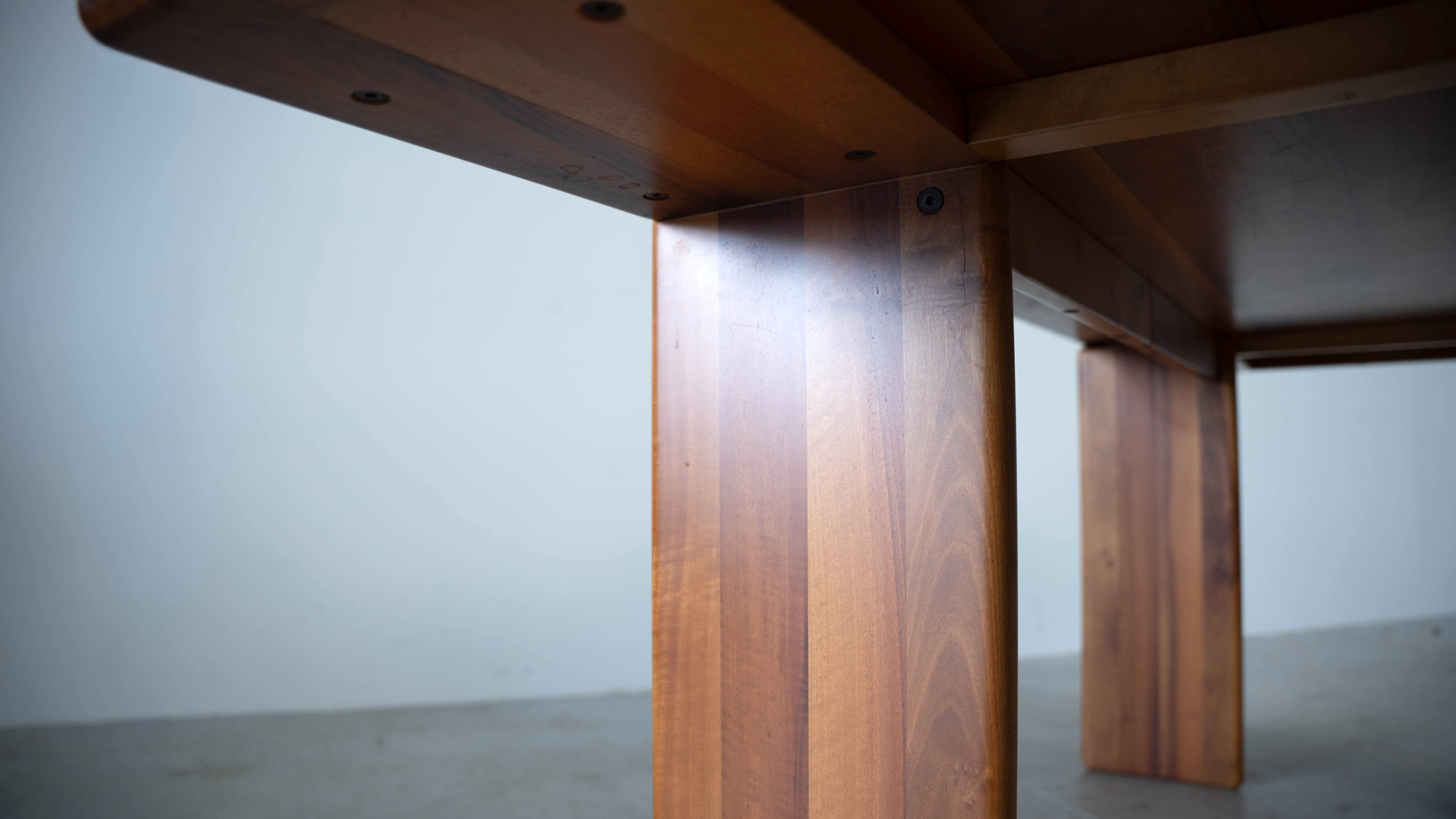 Sculptural Italian dining table
