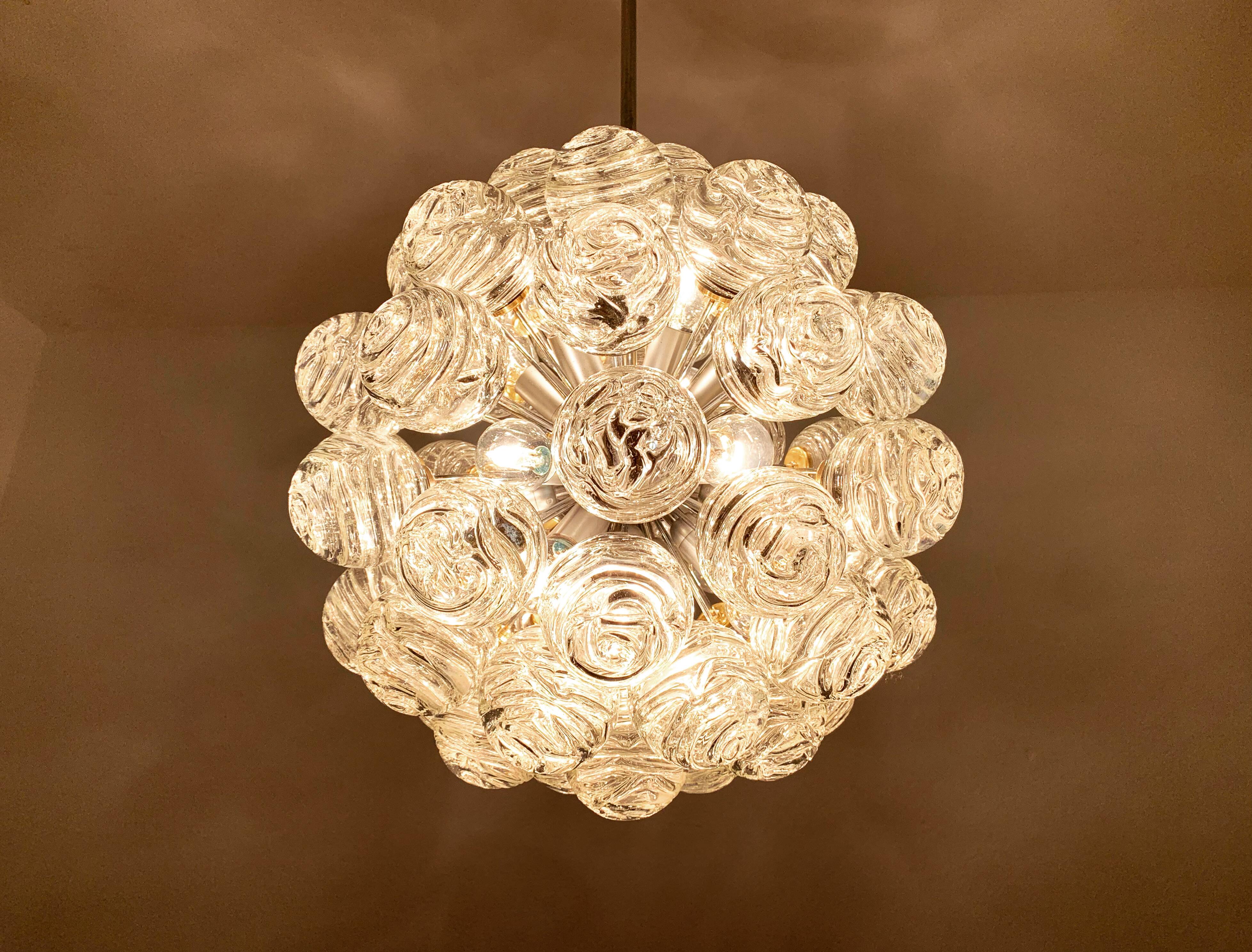 Lustre en verre bullé par Doria