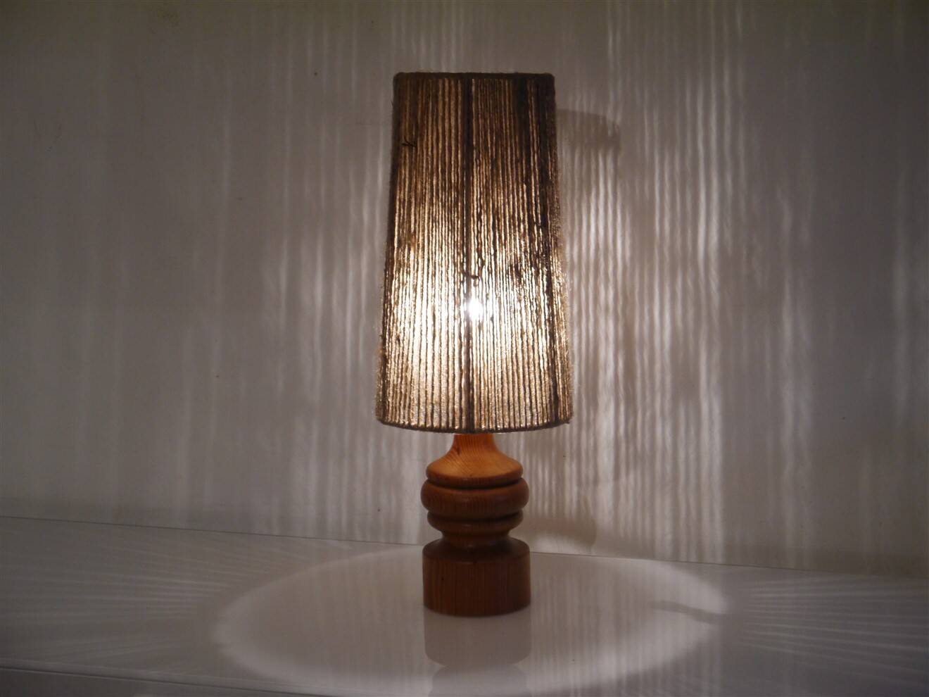 Swedish lamp in turned wood and rope, 1960