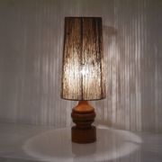 Lampe suedoise en bois tourné et corde 1960