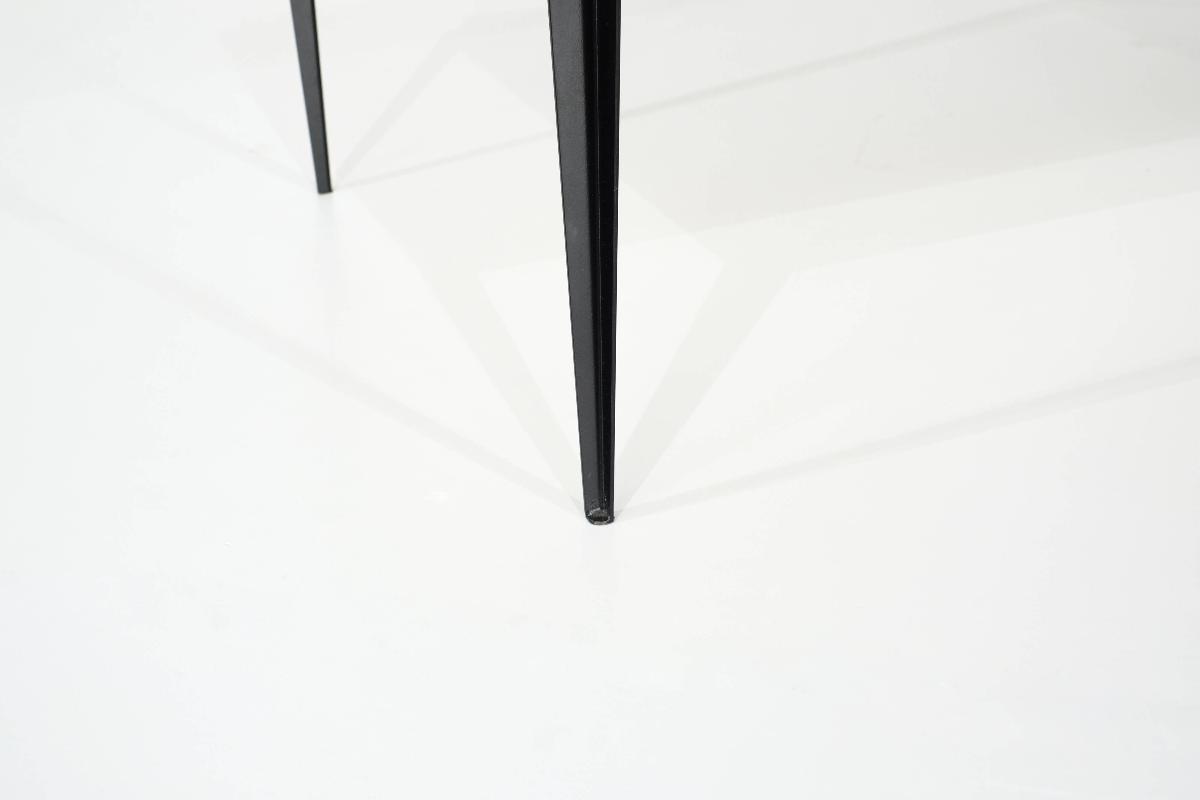 Coffee table by Osvaldo Borsani for Tecno, Italy 1957.