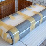 Oval pop mirror from the 60s 70s