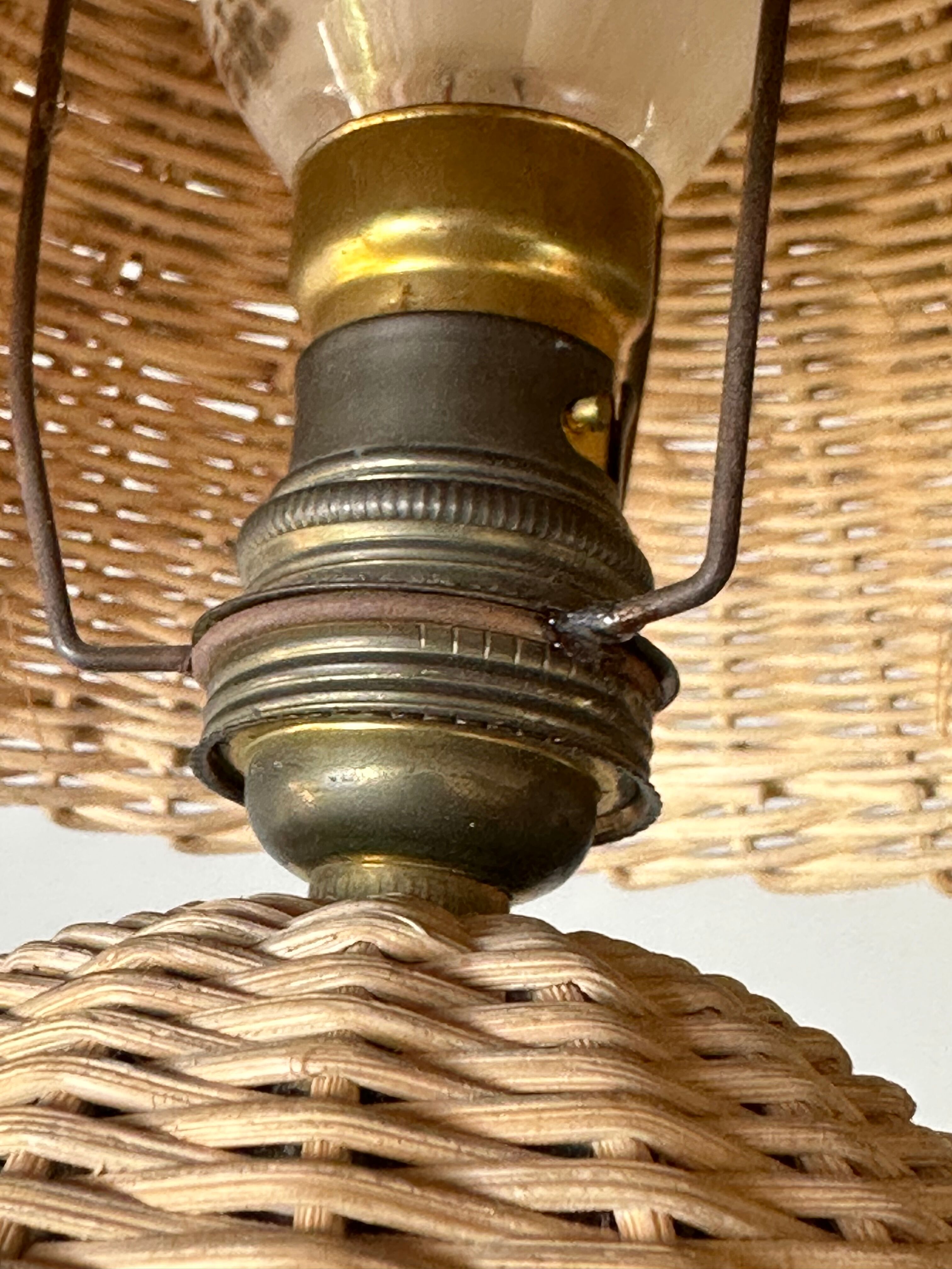 Lampe rotin vintage annees 60