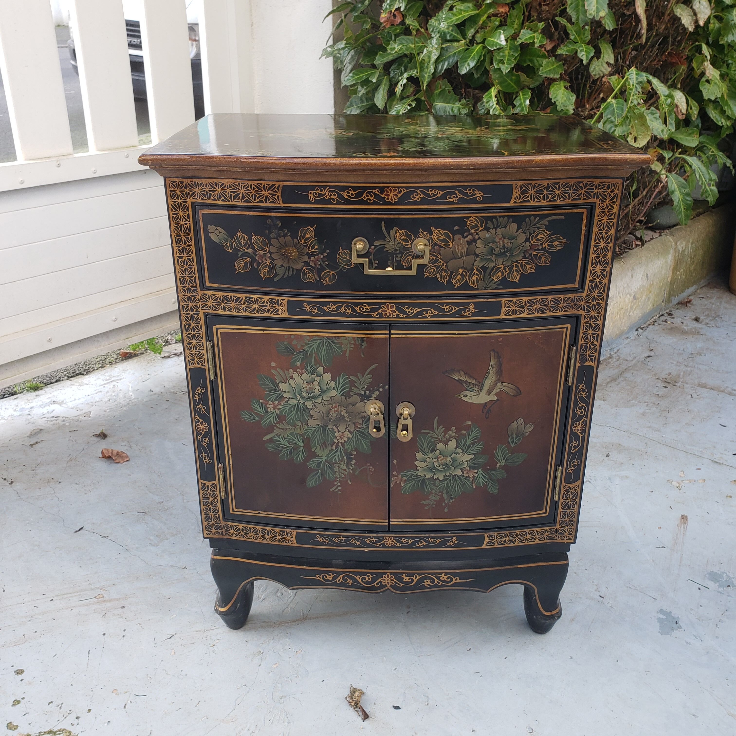 Chinese chest of drawers