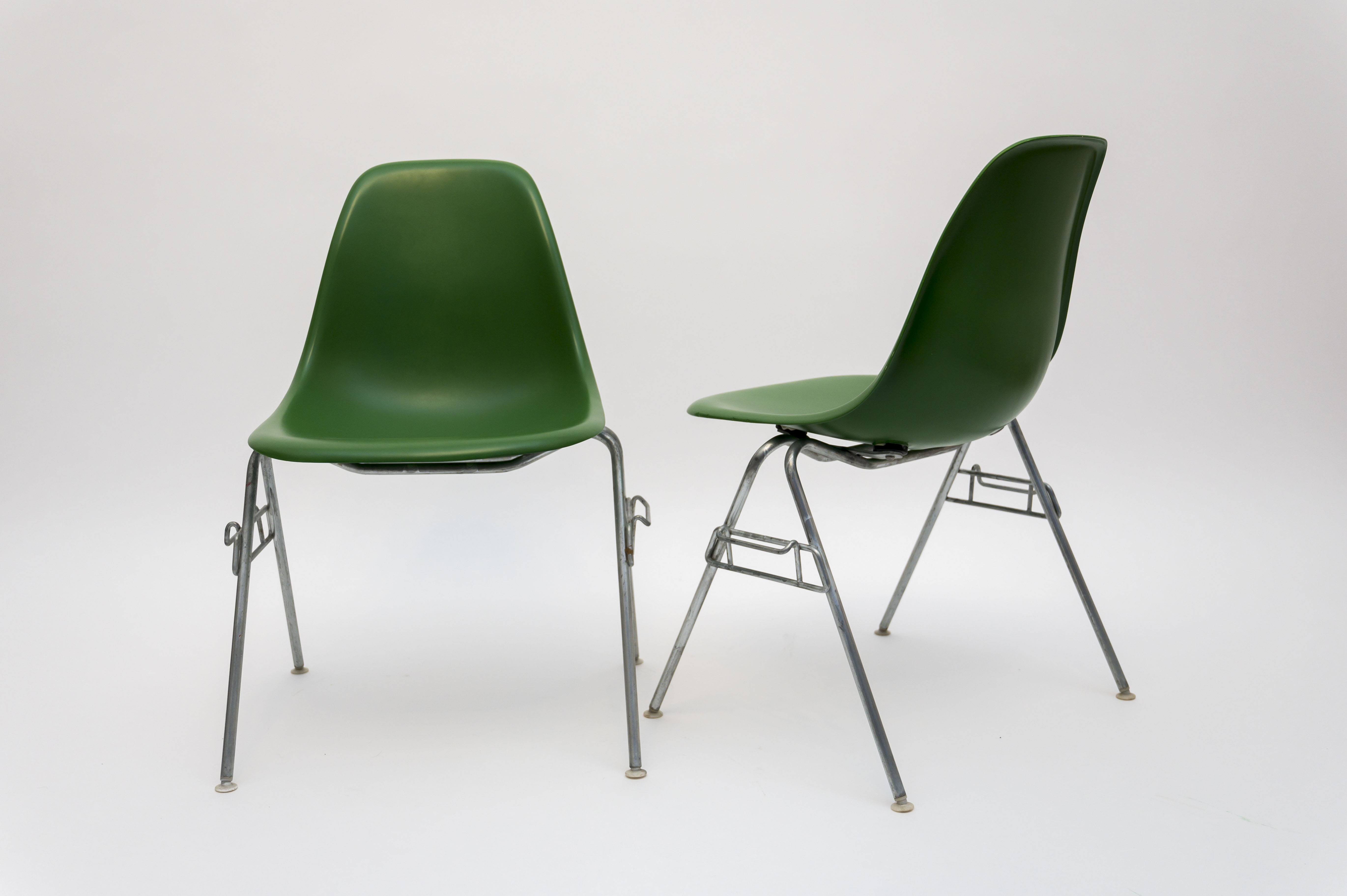 Duo de chaises DSS de Charles et Ray Eames, édition Herman Miller, 1969