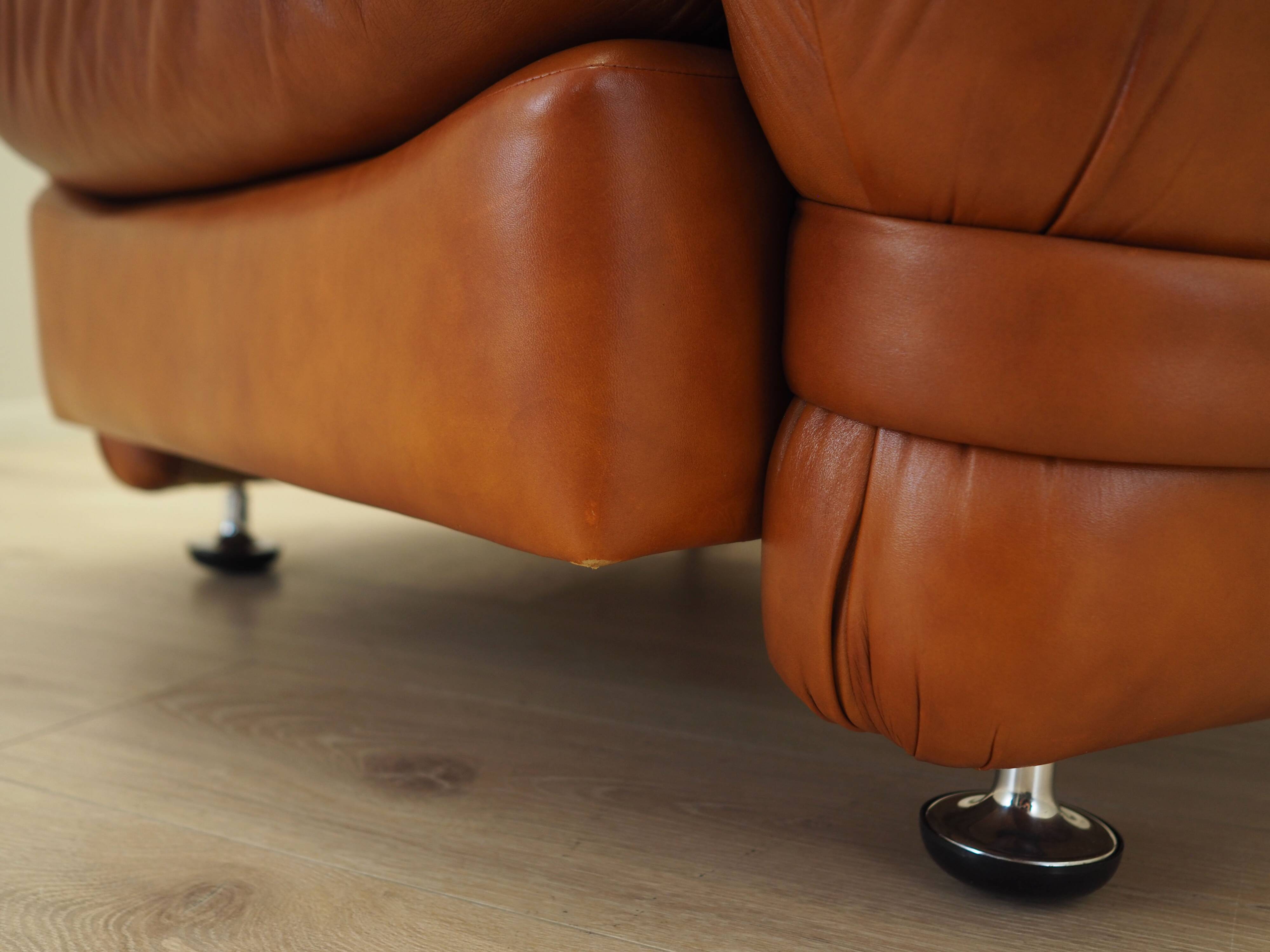 Leather armchair, Italian design, 1970s, production: Italy