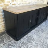 Counter 4 sliding doors