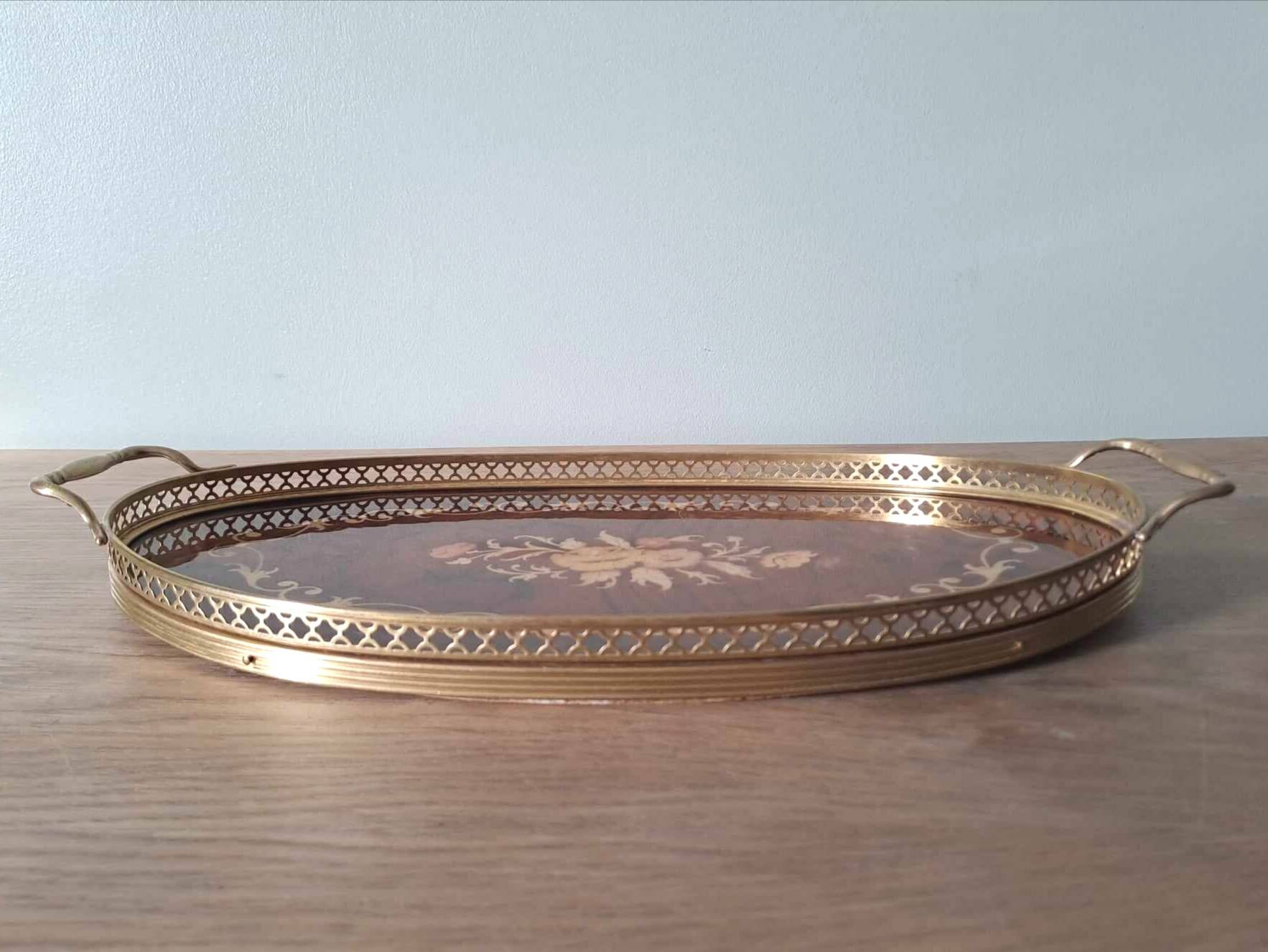 Round tray in art deco marquetry