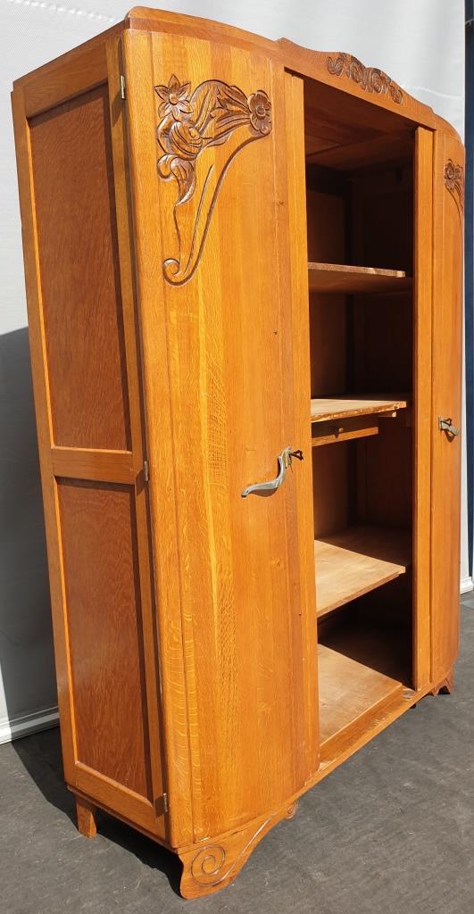 Library Art Deco cabinet curved lines L155