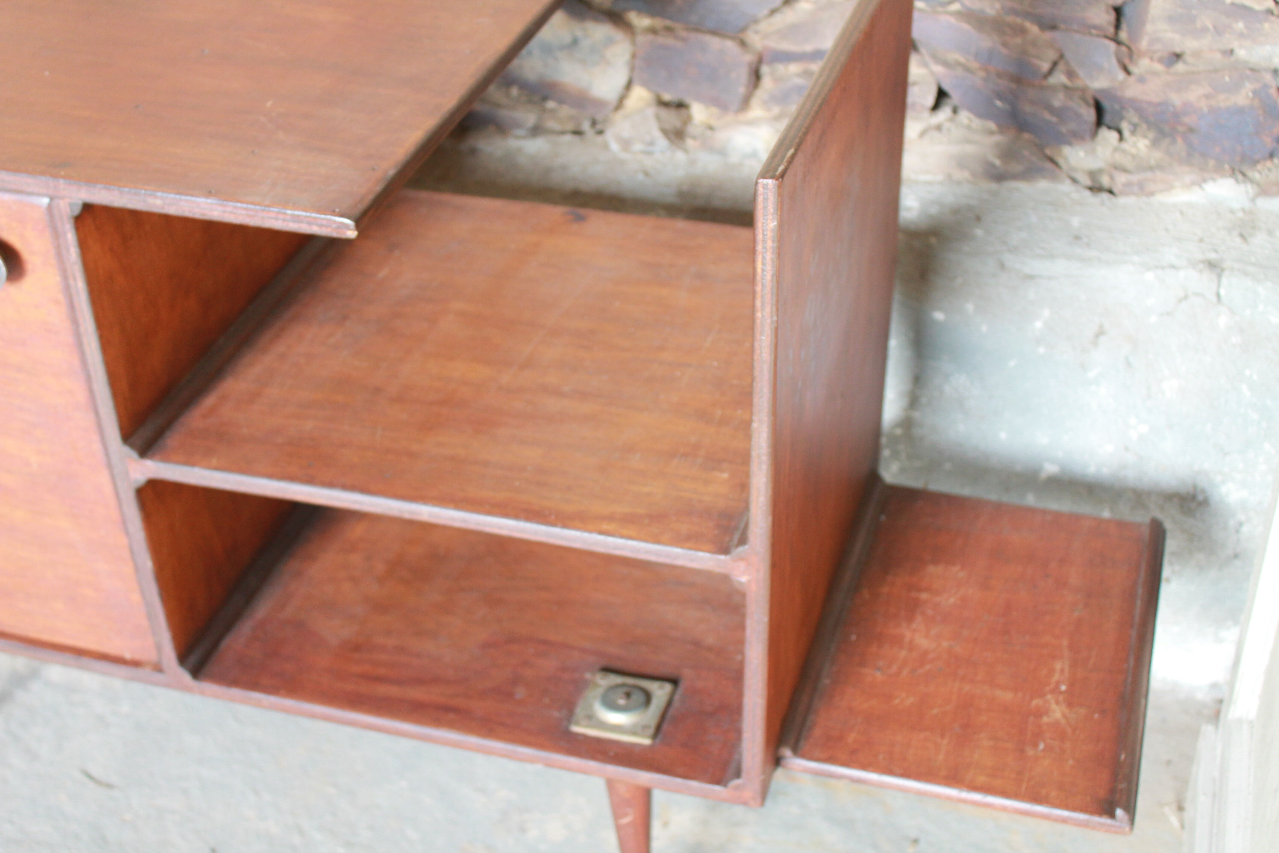 Meuble d'appoint bois vintage