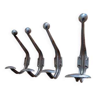 4 metal wall hooks 50s