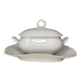 Saucière en porcelaine de Limoges Pouyat XIXeme